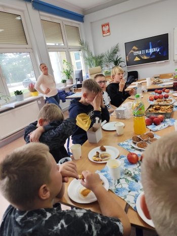 00f502df-bbab-4563-a175-7d917904f36e.jfif