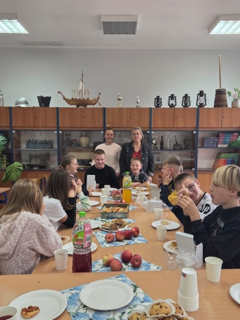 125d059e-02b5-41b1-b6b9-751c71cfab0c.jfif