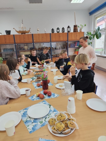 c9b8dceb-bfd1-445f-b120-ef3fac17ac90.jfif