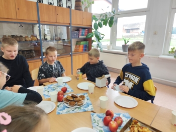 d9be70e3-e77d-4845-8d78-c5625e27e5bc.jfif