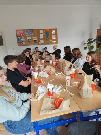 d14309cb-e7fb-4a76-8bb2-154c456de9ba.jfif