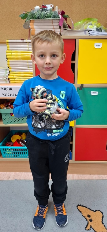 151abeaf-82e3-4b42-9cba-026481215f57.jfif