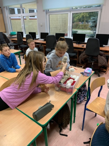 4011547c-986e-4506-a5b4-429be4b99bb2.jfif