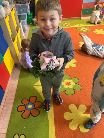 4ce4e52d-5a11-43d3-8f25-675cd746c289.jfif